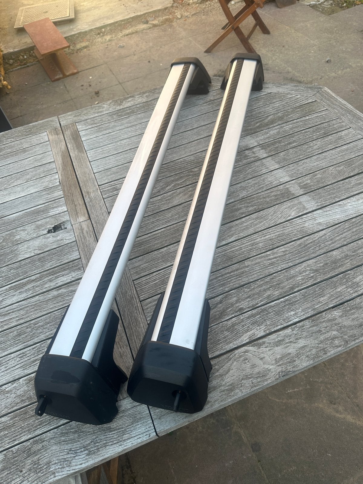 Barres de toit pour Volvo EX40/XC40, Enlèvement, Utilisé