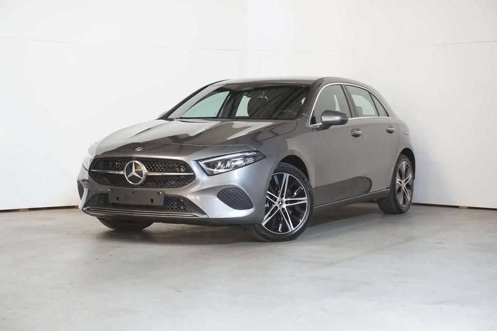 Mercedes-Benz A-CLASS 250 PROGRESSIVE LINE ADVANCED Plus, Auto's, Mercedes-Benz, Automaat, Gebruikt, 4 cilinders, Bedrijf