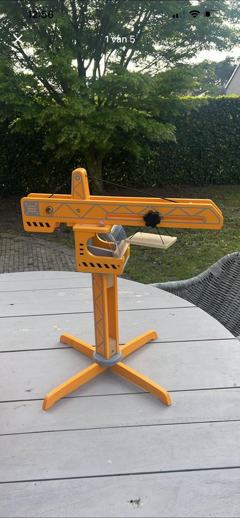 Haba hijskraan hout, Enlèvement, Utilisé