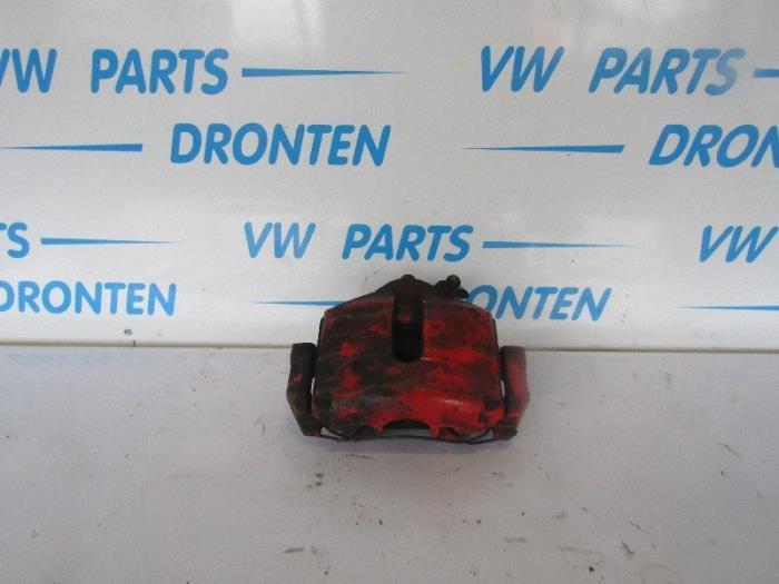 Etrier de frein (pince) avant gauche d'un Volkswagen Polo, Volkswagen, -, 3 mois de garantie, Utilisé