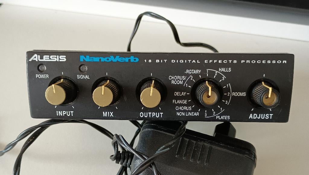 Effet Alesis Nanoverb, Musique & Instruments, Enlèvement ou Envoi, Utilisé, Chorus