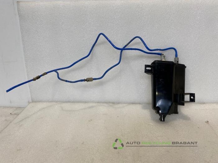 Filtre carbone d'un Jeep Renegade, Jeep, -, 3 mois de garantie, Utilisé