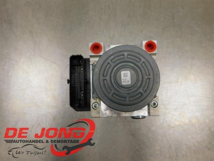 Pompe ABS d'un Mercedes C-Klasse, 3 mois de garantie, Utilisé, -, -