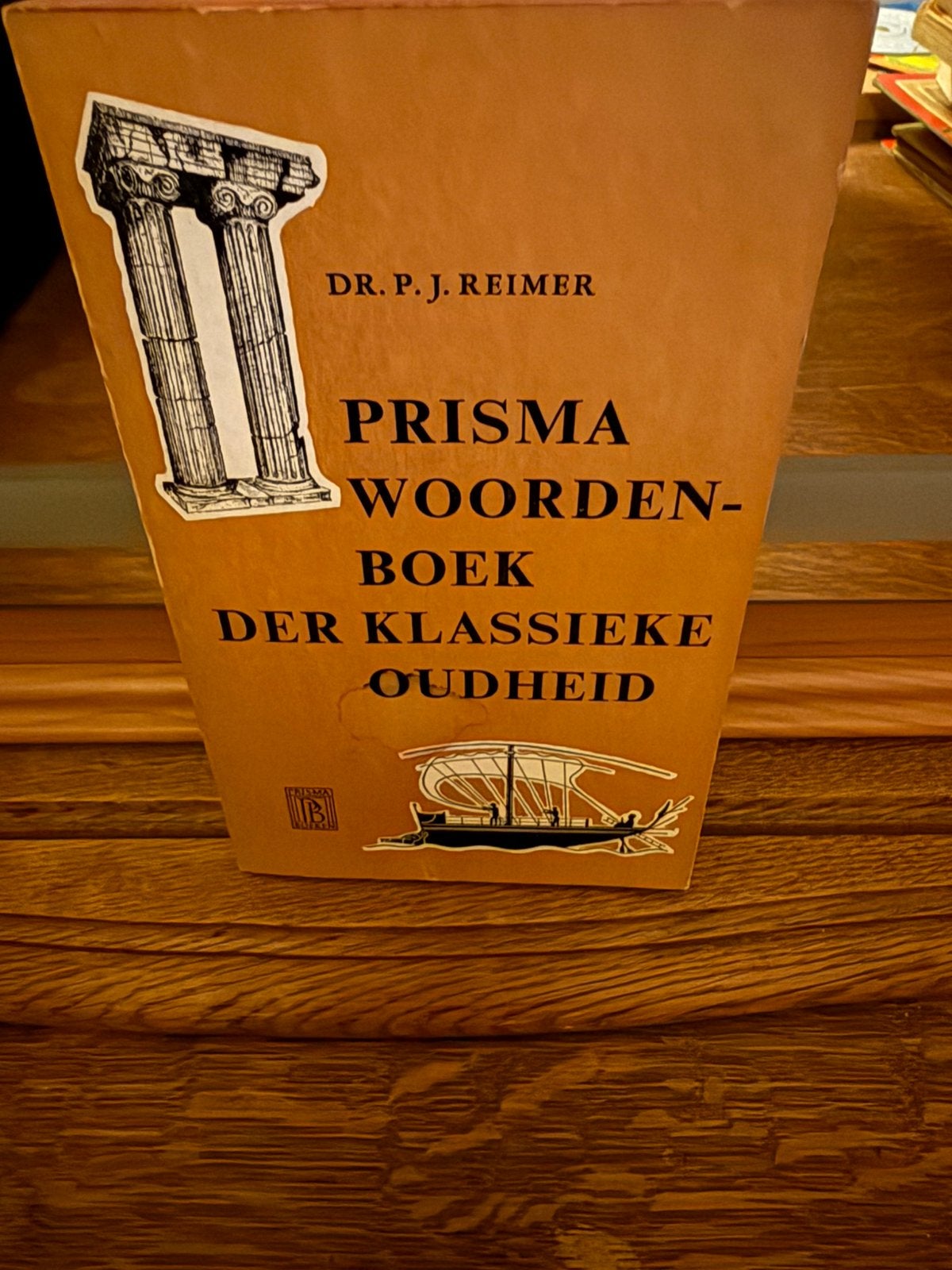 Prisma Woordenboek Der Klassieke Oudheid, 14e eeuw of eerder, Europa, Ophalen of Verzenden, Zo goed als nieuw