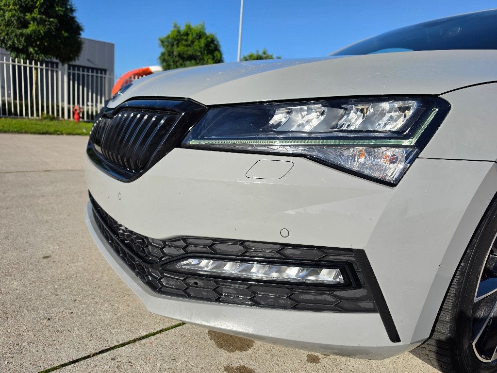 Skoda Superb Combi 1.5 TSI Sportline DSG Automaat + Garantie, Autos, Argent ou Gris, Achat, Entreprise, Alcantara