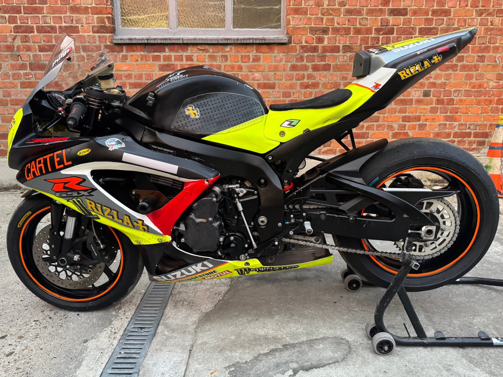 Suzuki Gsxr 750 k8, Motoren, Motoren | Suzuki, Particulier, Sport, meer dan 35 kW, 4 cilinders, Motorrijbewijs A, Quickshifter