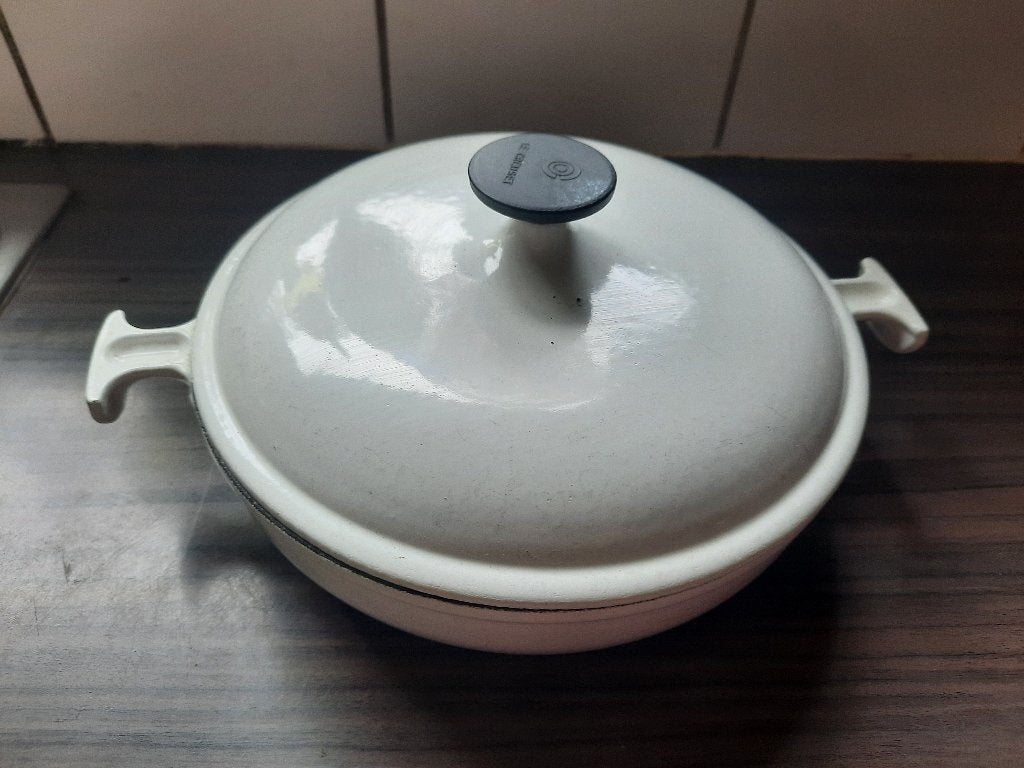 Belle poêle originale en fonte Le Creuset 23 cm, Enlèvement, Fonte, Cocotte, Le Creuset