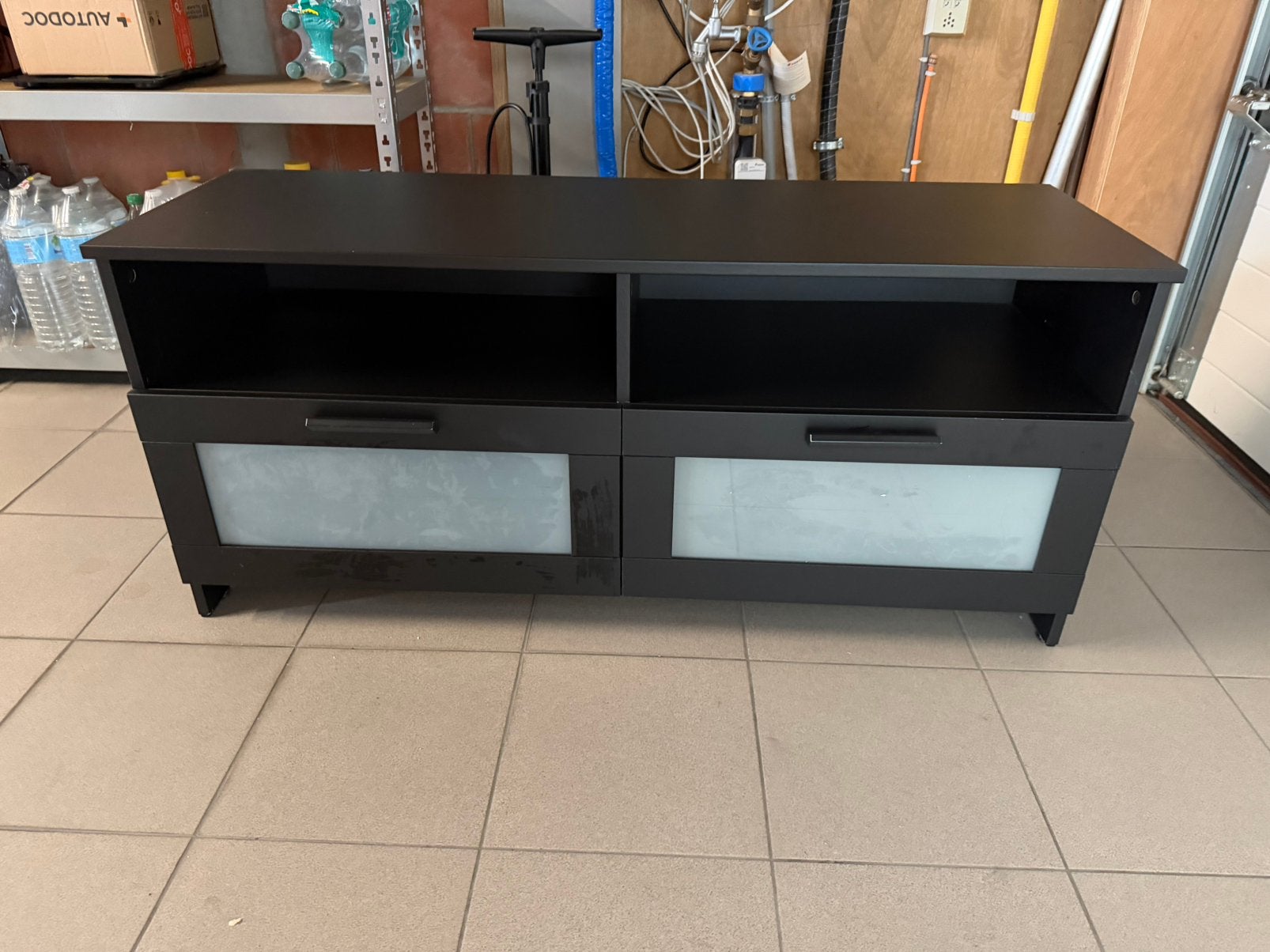 IKEA BRIMNES TV-meubel zwart – Goede staat, Enlèvement, Comme neuf, Verre