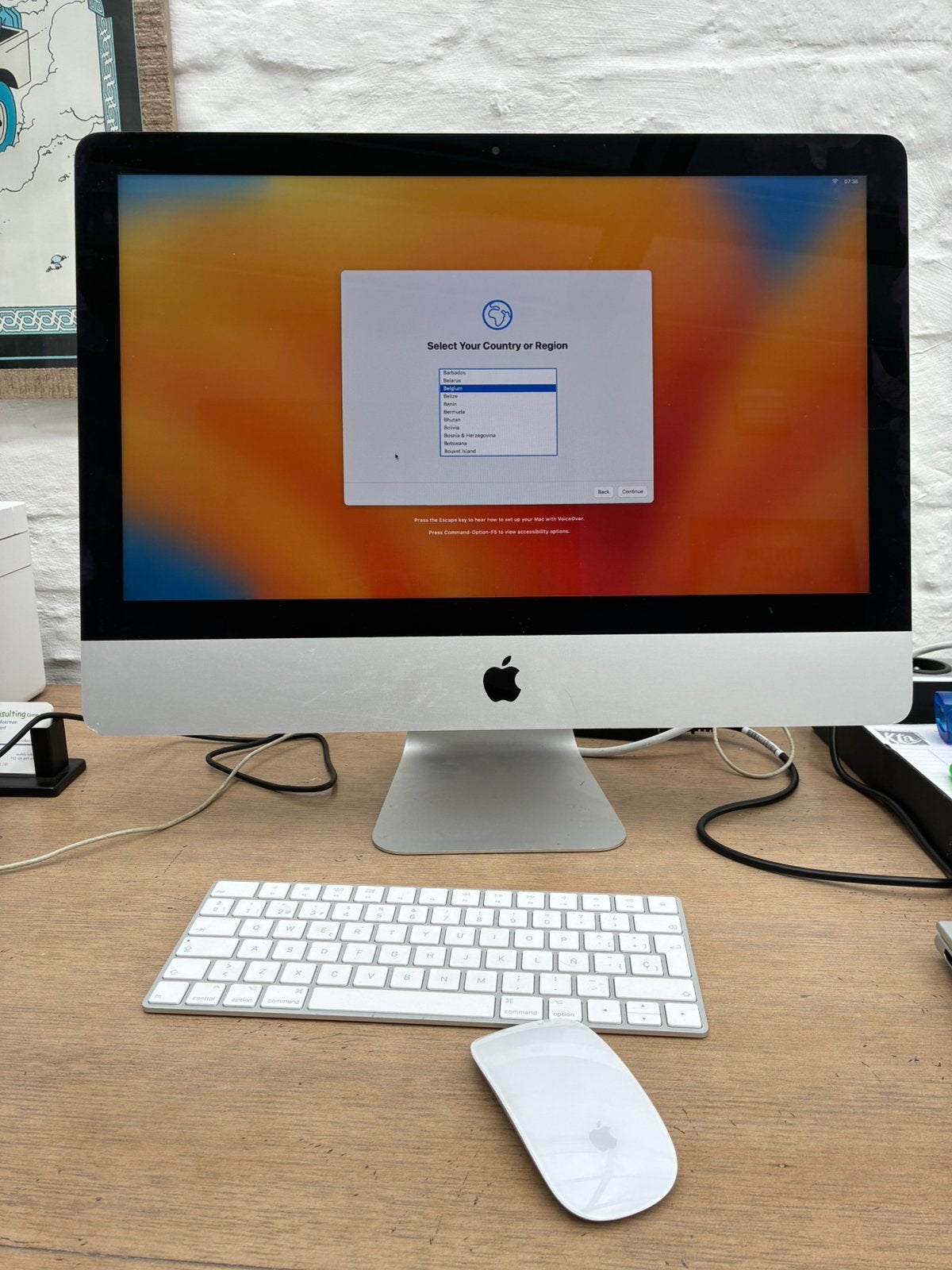 iMac + Apple Magic Keyboard + Magic Mouse - macOS Ventura, Informatique & Logiciels, IMac, Enlèvement, Utilisé, 21,5 inch