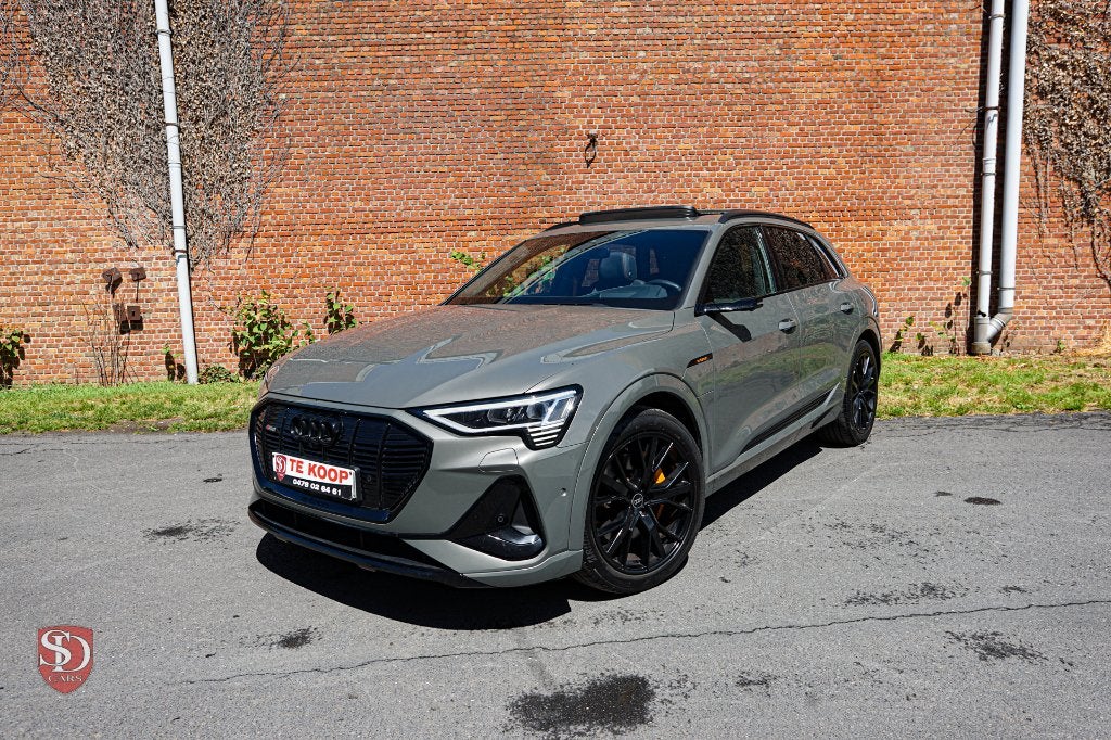Audi E-Tron 55 BLACK EDITION, Auto's, Audi, Automaat, Leder, Dealer onderhouden, SUV of Terreinwagen