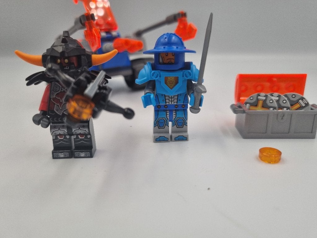Lego Nexo Knights 70310 Knighton Battle Master, Complet, Enlèvement ou Envoi, Lego, Ensemble complet