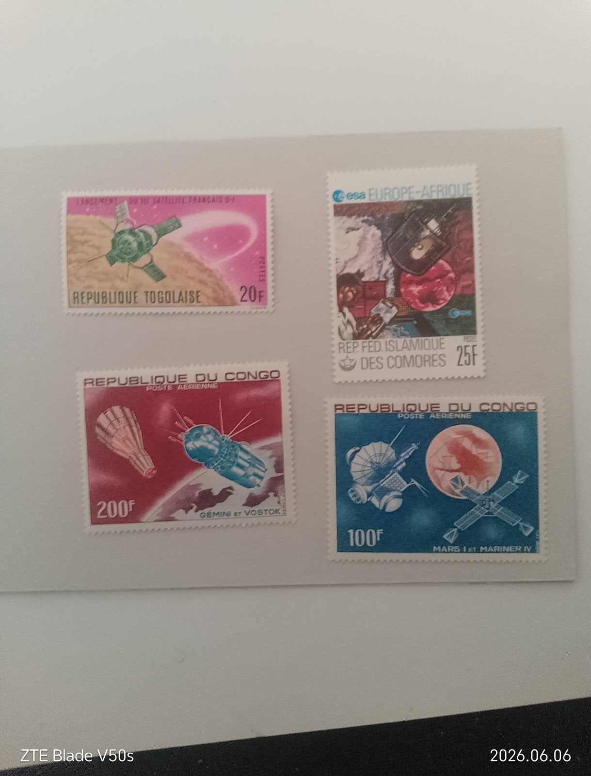 4 timbres pour un voyage dans l'espace après un voyage dans, Enlèvement ou Envoi