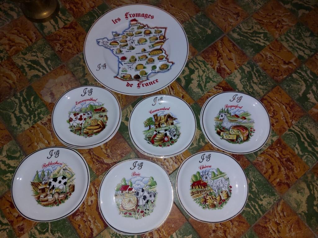 Porcelaine de Limoges service à fromage, Ophalen