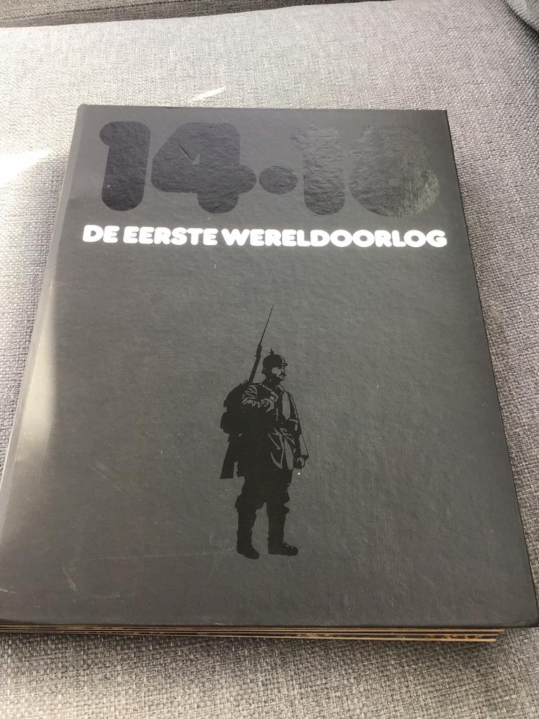 De eerste wereldoorlog 14-18 / 16 tijdschriften ( deel 1), Ophalen of Verzenden, Voor 1940, Gelezen, Algemeen
