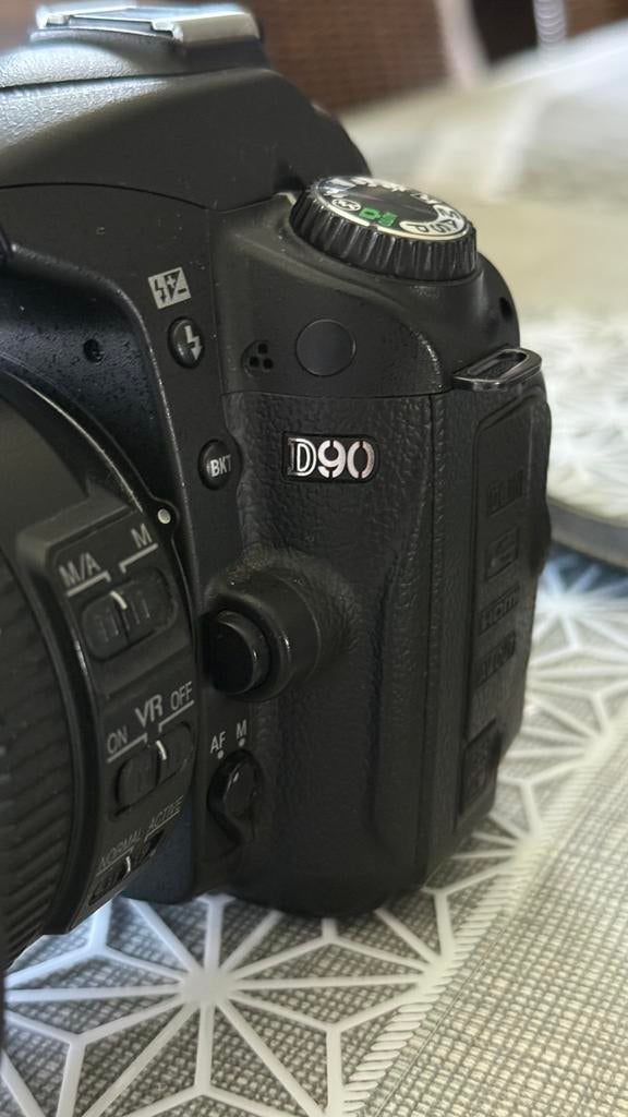 Nikon D90 - nikon zoom lens, TV, Hi-fi & Vidéo, Appareils photo numériques, Enlèvement, Utilisé, Compact, Nikon