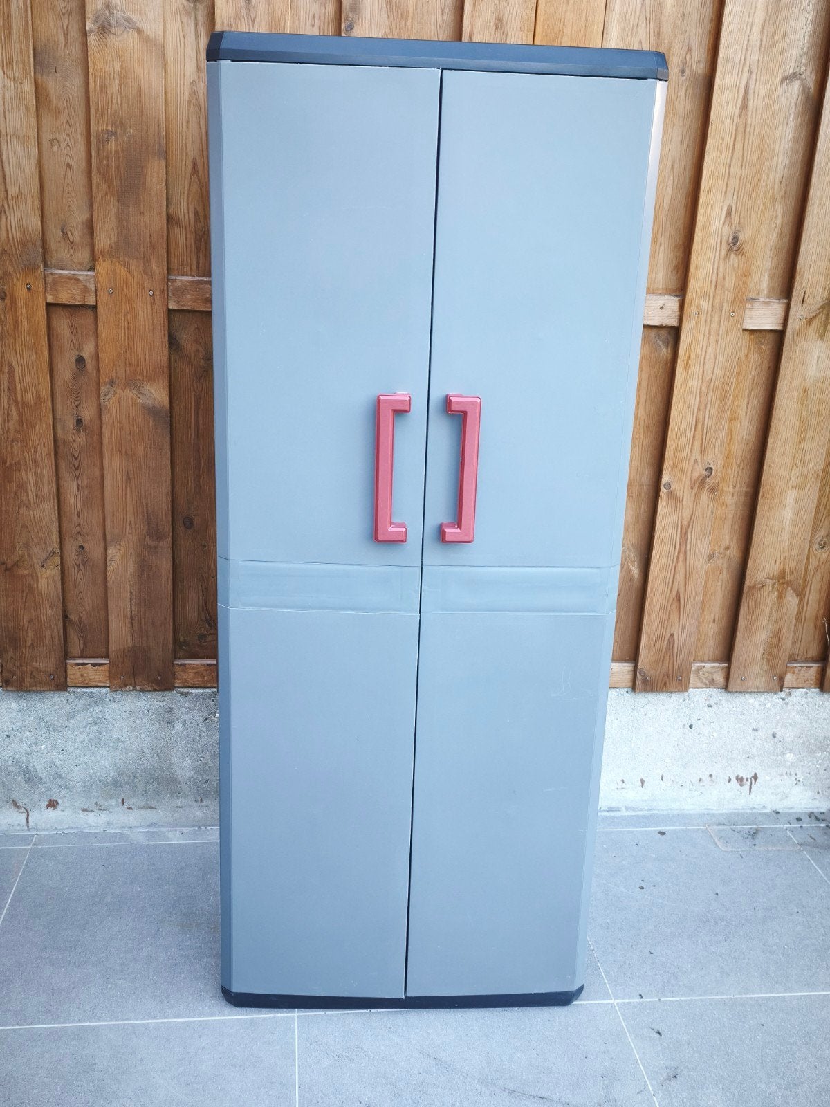armoire jardin, Enlèvement