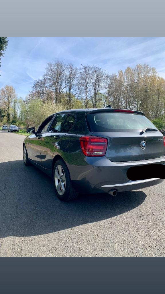 Bmw 116d urban 2012, Auto's, BMW, Euro 5, 1 Reeks, Parkeersensor, Zwart