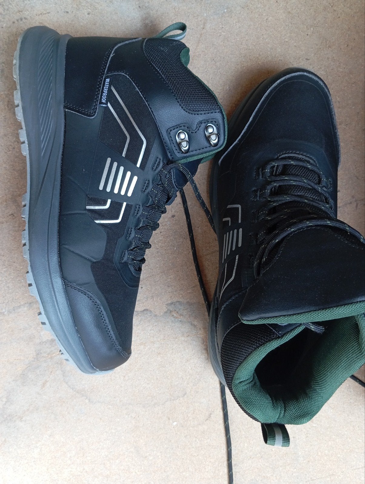waterproof schoen 45 maat, Kleding | Heren, Schoenen, Ophalen