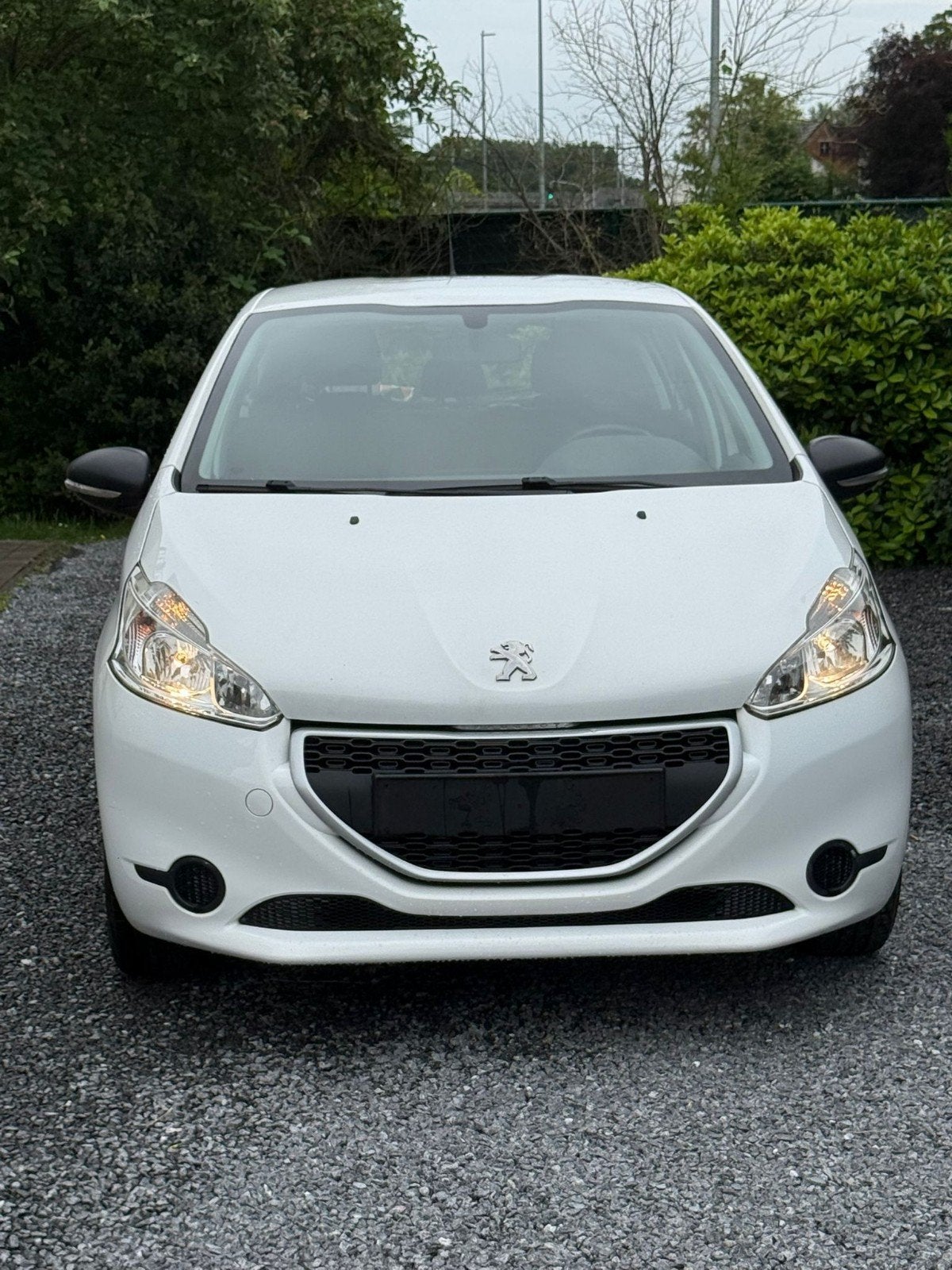 Peugeot 208 essence 1.2, Autos, Euro 5, Achat, Boîte manuelle, Noir