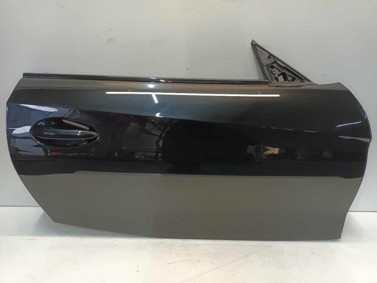 Portier rechts voor BMW Z4, Onderdelen@venauto.nl, Van der Ven Autorecycling B.V., Gebruikt, Ettenseweg 76, 4706 PB Roosendaal, The Netherlands