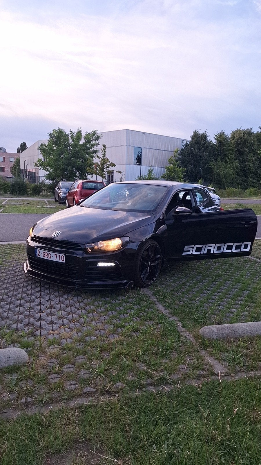 Vw scirocco 160pk, Auto's, Volkswagen, Voorwielaandrijving, 1600 cc, Zwart, Handgeschakeld