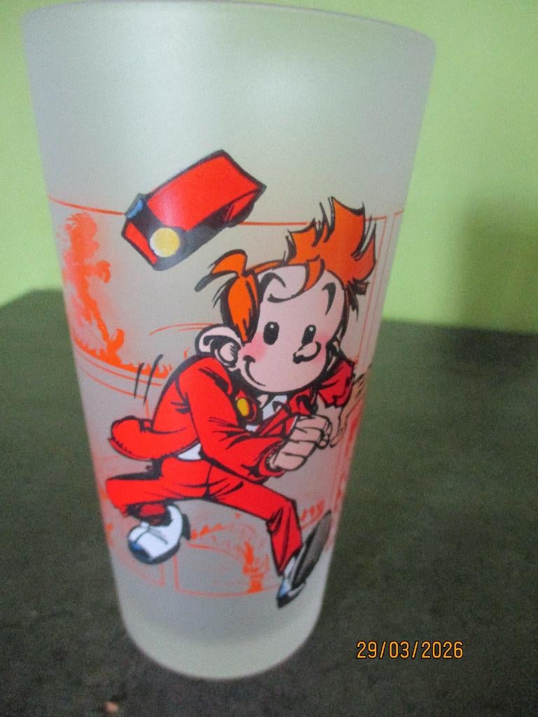 Verre Spirou 2001, Collections, Verres & Petits Verres, Neuf, Verre à eau, Enlèvement ou Envoi