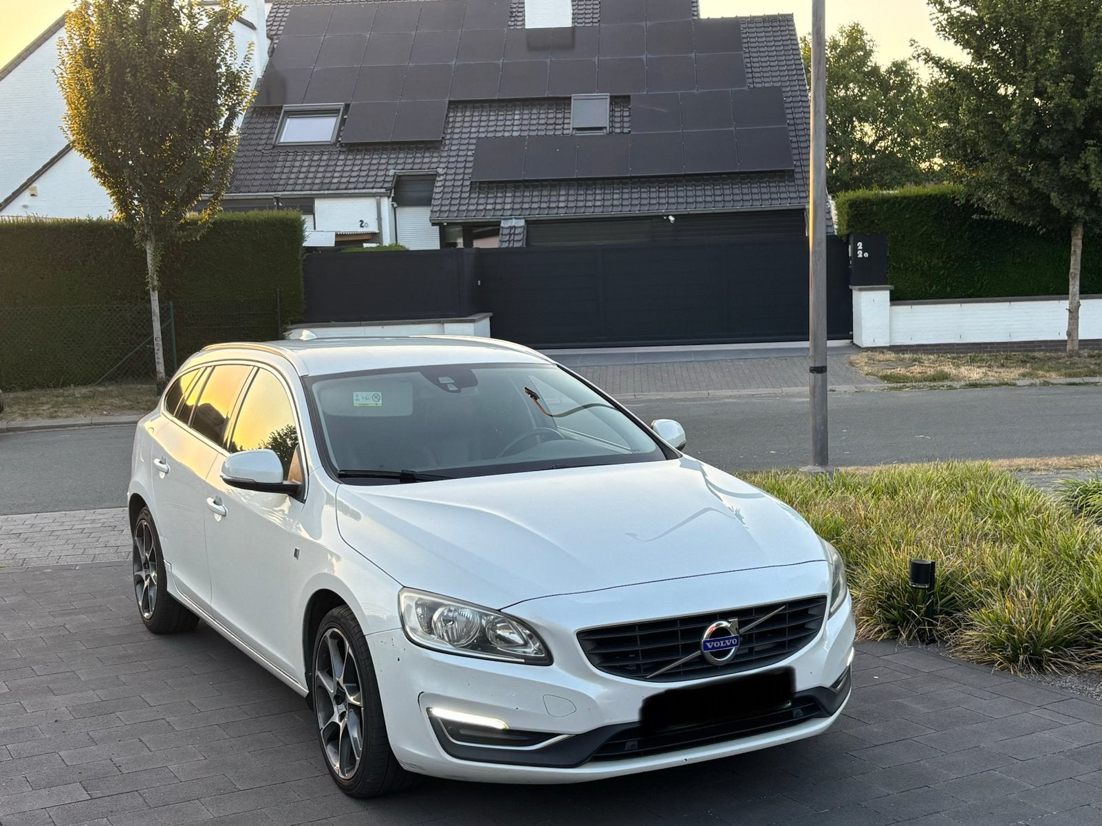 V60 volvo 2.0L D2 Facelift euro6, Euro 6, Boîte manuelle, 5 portes, V60