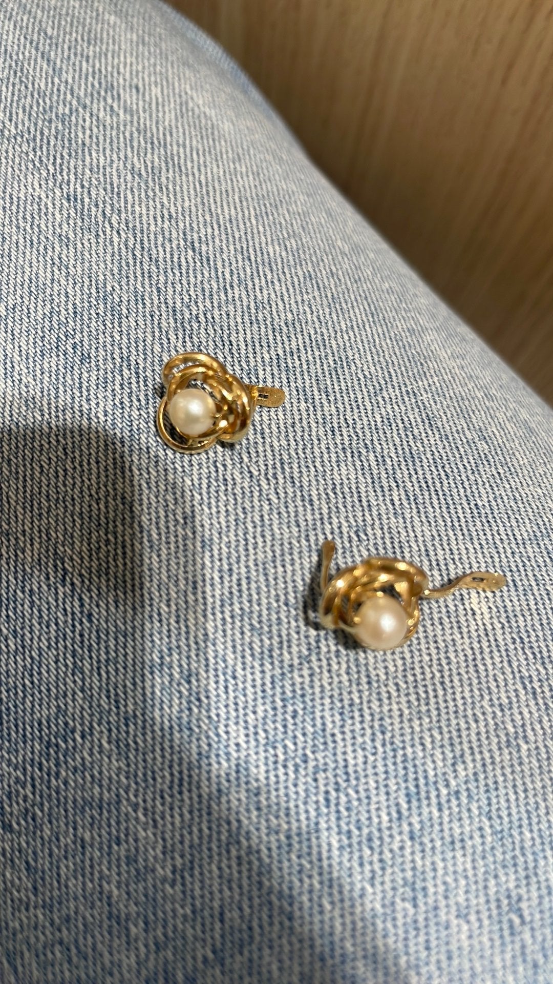 Oorhangers parel 18 kt, Hangers, Geel, Ophalen of Verzenden, Zo goed als nieuw