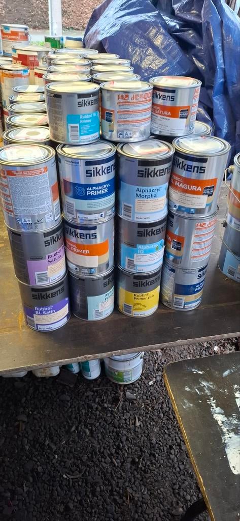 Grote partij verf – 200 liter – MOET WEG, Enlèvement