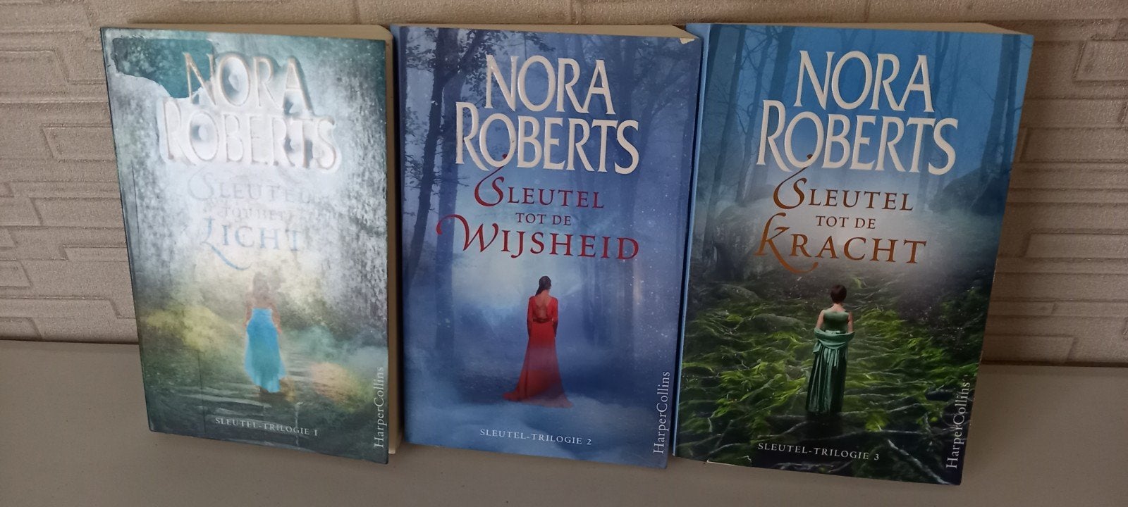 3 delige boekenreeks van Nora roberts, Ophalen of Verzenden