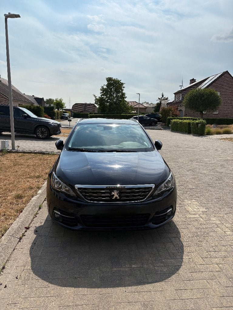 Peugeot 308 SW 1.2 - 2020 - 120 000 km, Autos, Achat, Euro 6, Réception radio numérique, Noir