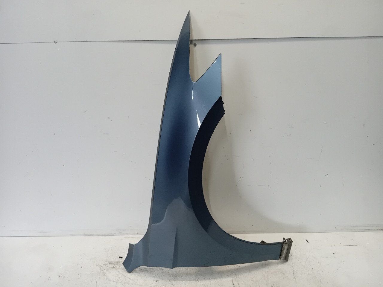 Spatbord rechts voor Volkswagen Passat, Auto-onderdelen, Onderdelen@venauto.nl, Van der Ven Autorecycling B.V., Gebruikt, Ettenseweg 76, 4706 PB Roosendaal, The Netherlands