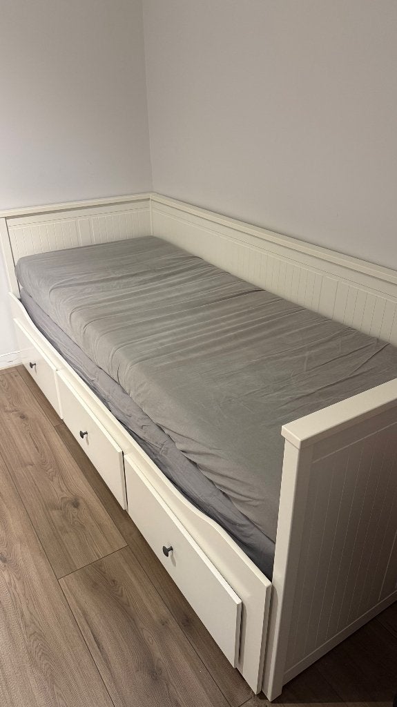 Ikea uitschuifbare bed, Huis en Inrichting, Ophalen, Gebruikt