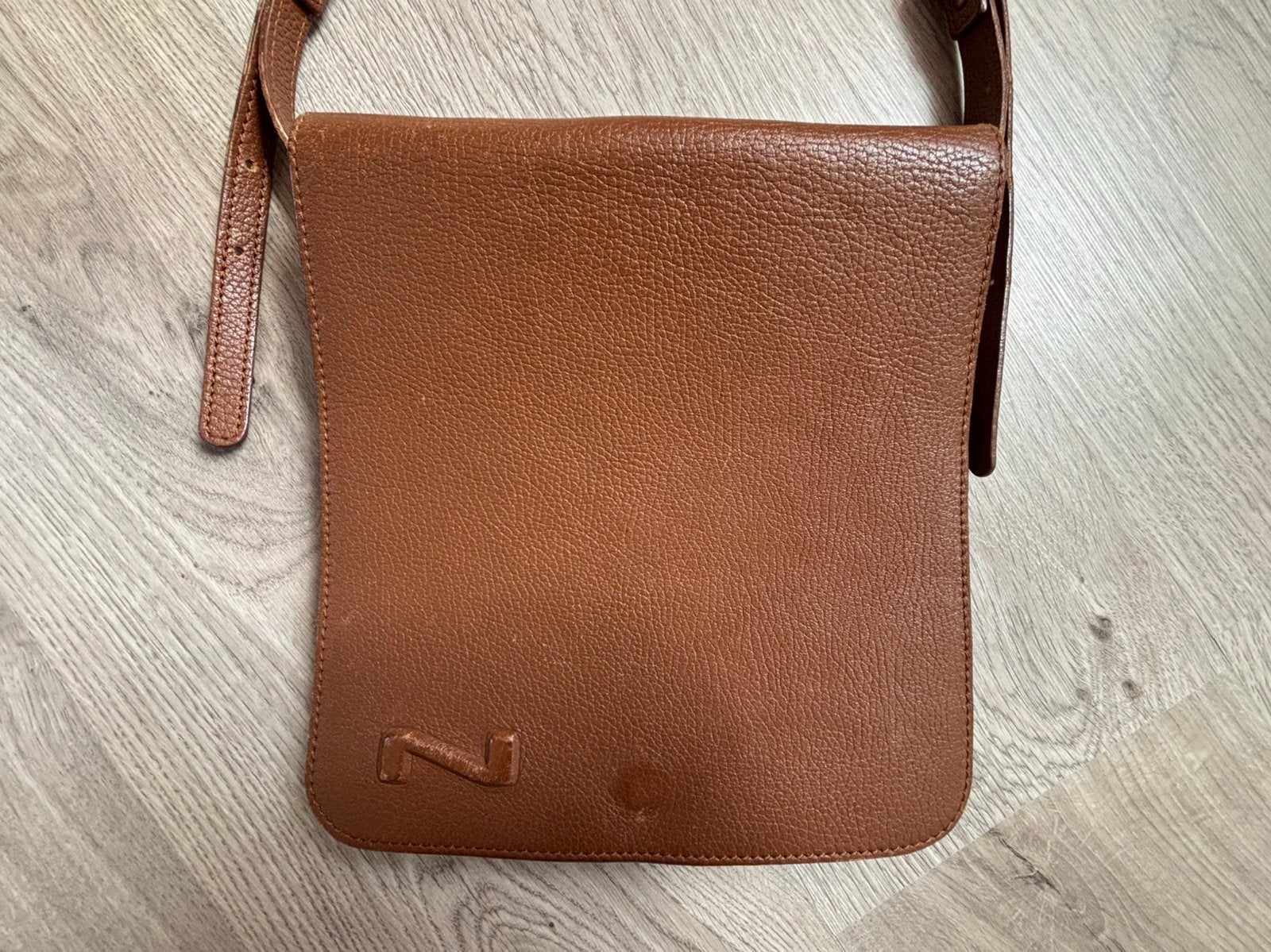 Sac à bandoulière Nathan Baume, Autres marques, Cuir, Enlèvement ou Envoi, Brun