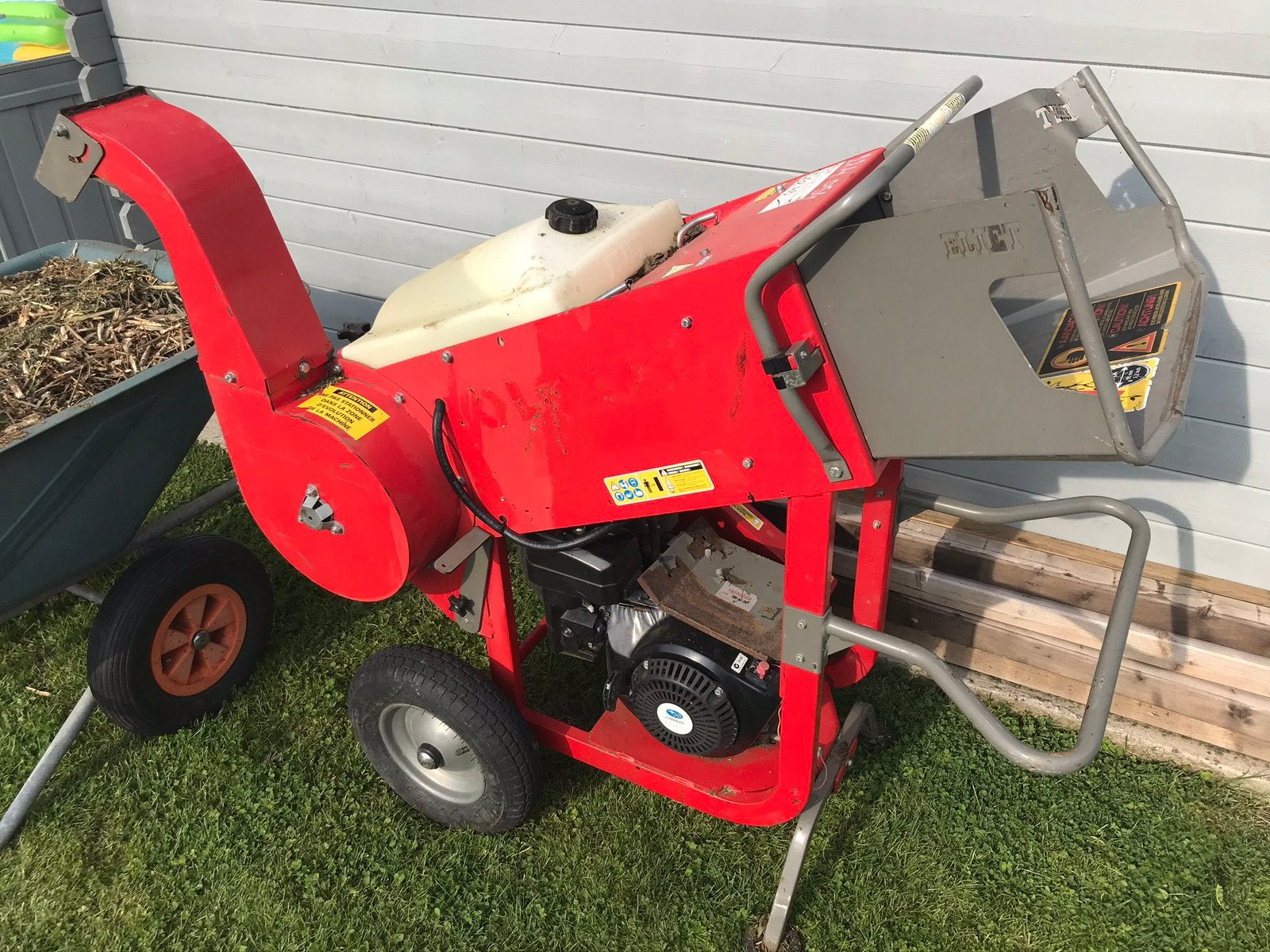 Eliet Major 4S - te huur 50 EUR / dag ; 90 EUR weekend, Tuin en Terras, Hakselaars, Ophalen, Gebruikt, Benzine