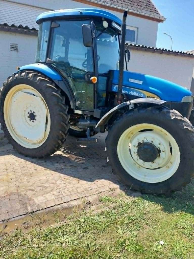 tractor new holland, Ophalen, New Holland