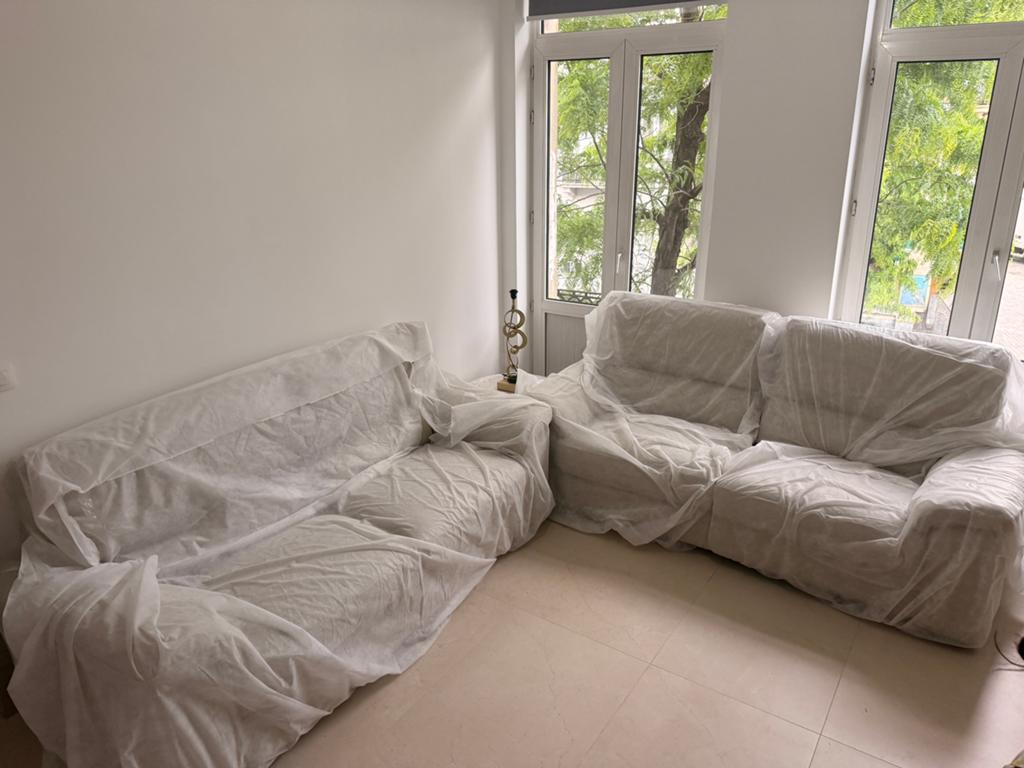 canapés 3 places en cuir beige – état neuf, Maison & Meubles, Canapés | Coins salons complets, Enlèvement, Neuf, Cuir