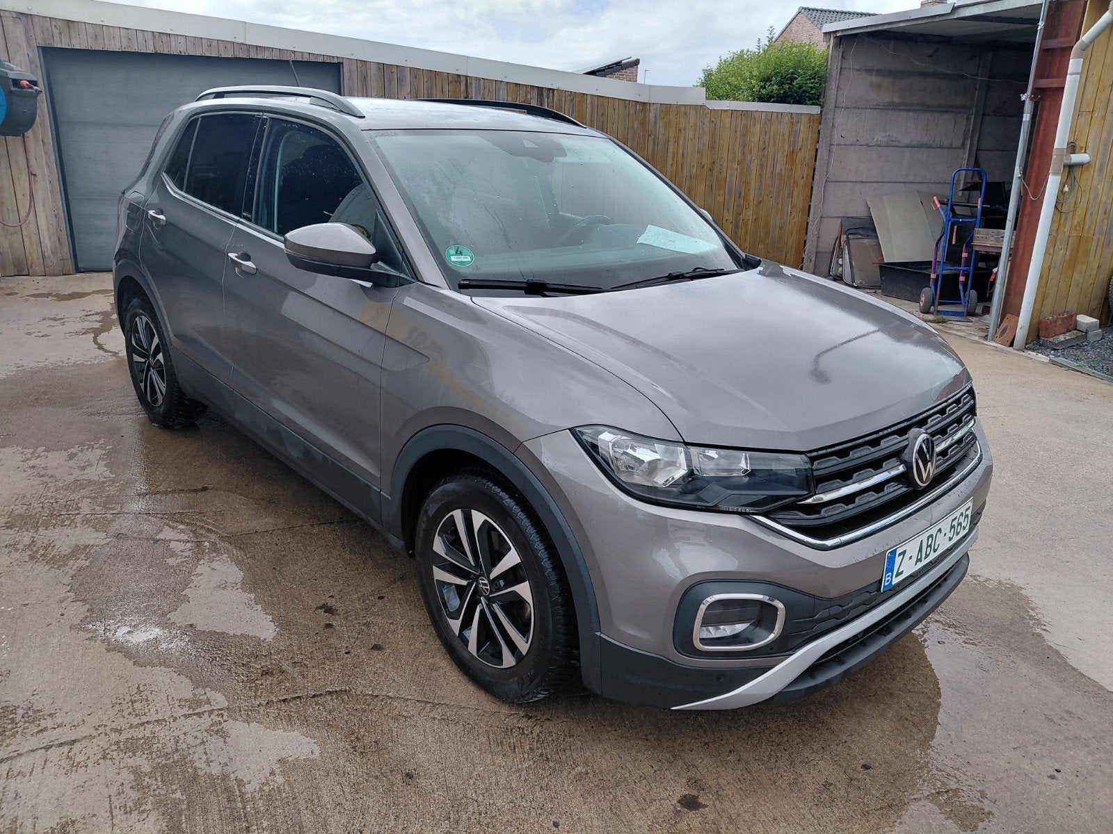 Vw t-cross 2021 benzine, Autos, Euro 6, Entreprise, 110 g/km, Boîte manuelle