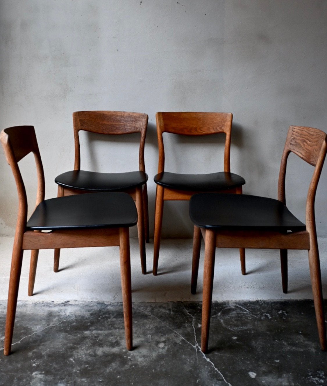 4 eetkamerstoelen Deense Stijl Casala modell, Huis en Inrichting, Ophalen, Gebruikt, Deens Design