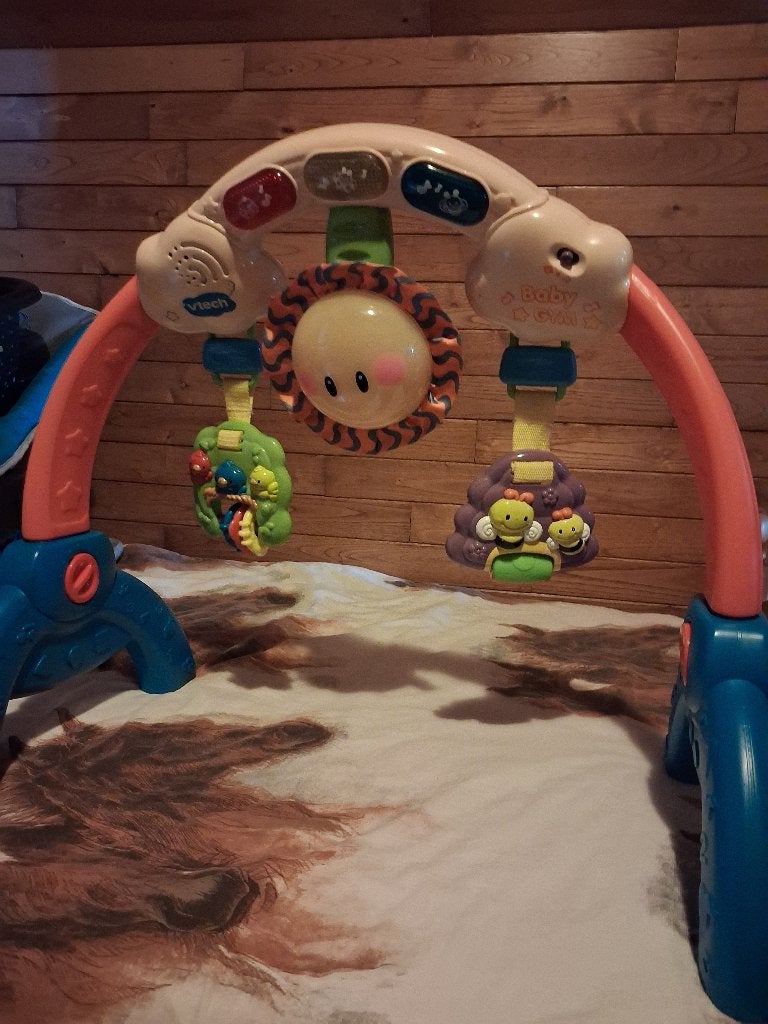 Baby gym VR TECH, Kinderen en Baby's, Ophalen, Zo goed als nieuw, Babygym, Met licht