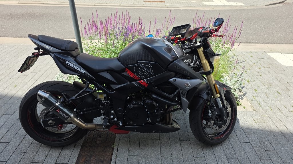 Suzuki gsr 750 freegun  2016 15200km, Motoren, 750 cc, Occasion, Motorrijbewijs A, Particulier