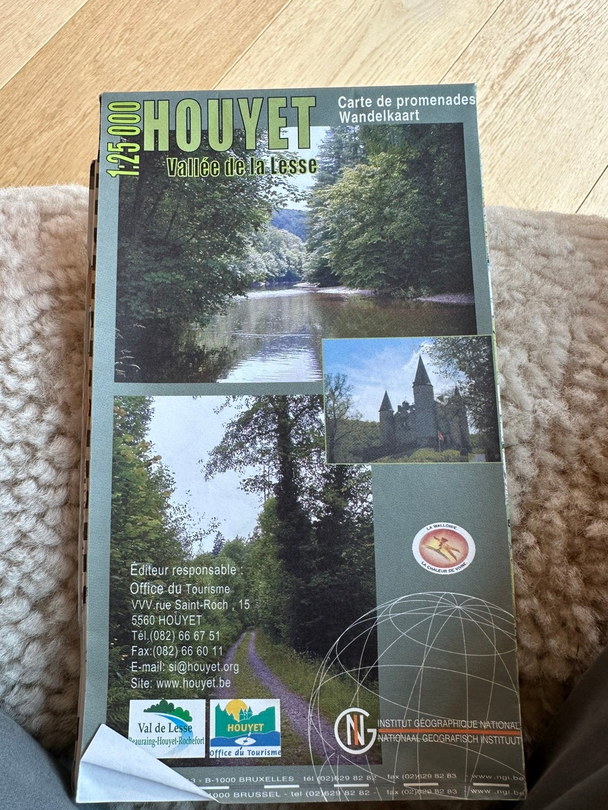 Wandelkaart Houyet Vallee de la lesse, Enlèvement, Comme neuf