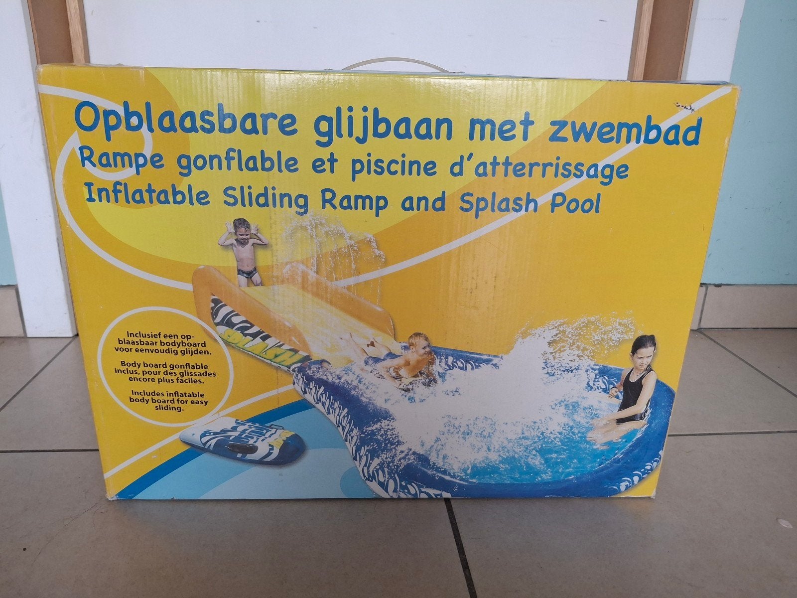Toboggan gonflable avec piscine - NOUVEAU, Jardin & Terrasse, Piscines, Enlèvement, Neuf, Piscine gonflable
