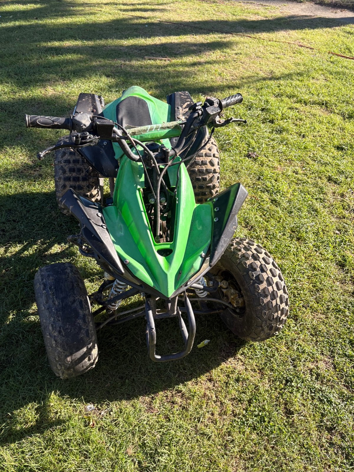 Quad 125cc vert sportif – Fonctionne parfaitement, Motos, 125 cm³