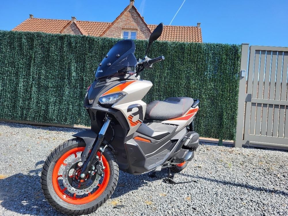 Aprilia SR-GT 125 Sport, Scooter, Nieuw, Bedrijf, 125 cc