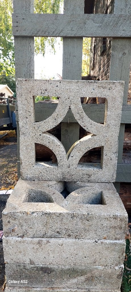 Oude stenen te koop., Ophalen