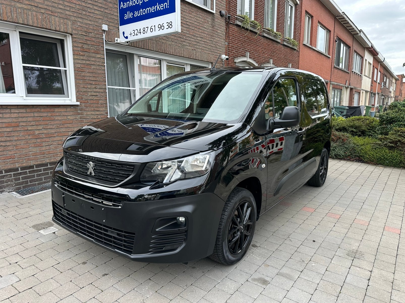 Peugeot Partner 1.5Blue Hdi! Topstaat*Airco* Navi*Garantie!, Autos, Essai à domicile, Achat, https://public.car-pass.be/vhr/d6c9b611-47ce-4732-96c6-582a76c3ad8c