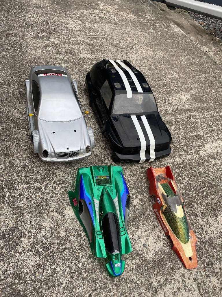 LOT de carrosseries - body - coques: pour RC radiocommandée, Enlèvement ou Envoi, Utilisé, Pièce