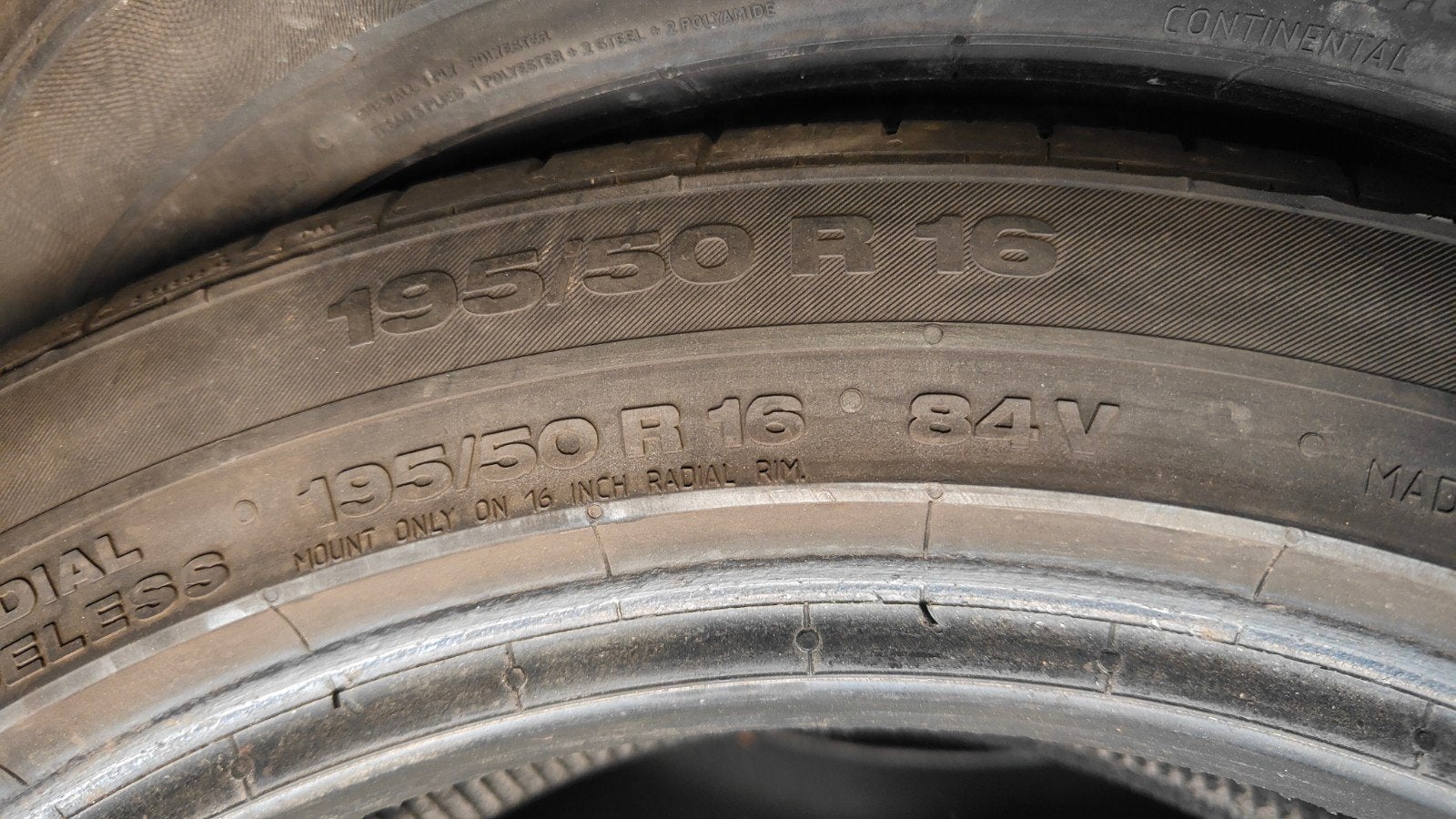 195/50r16 continental 35€ per stuk met montage, Ophalen