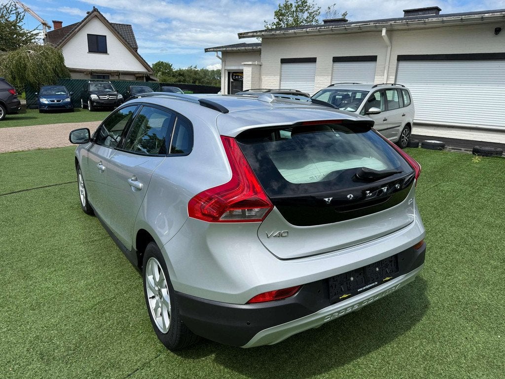 Volvo V40 Cross Country 1.6 D2 Summum Powershift°AUTOMAAT°, Auto's, Euro 5, Gebruikt, 5 deurs, Te koop
